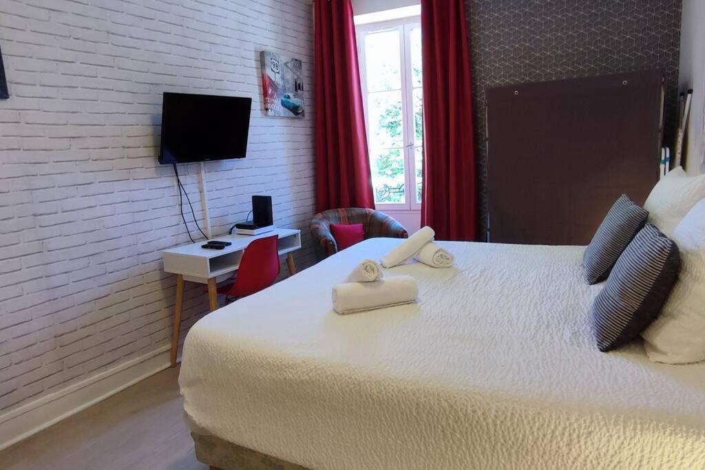 Cosy-2 Pers-Coeur De Ville-Proche Bd Pyrenees Pau Ngoại thất bức ảnh